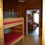 Domek alpejski Familial A + Jardin Et Terrain De Bowling