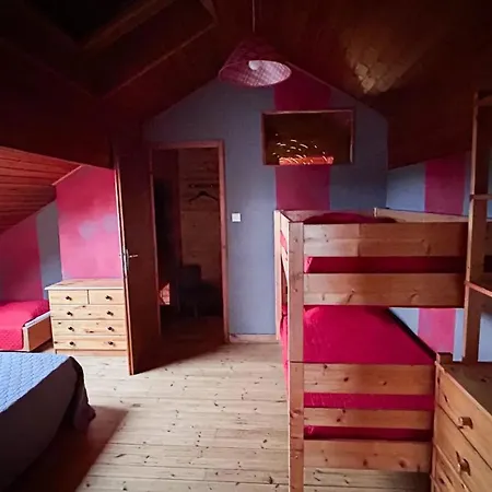 Familial A + Jardin Et Terrain De Bowling Vagney