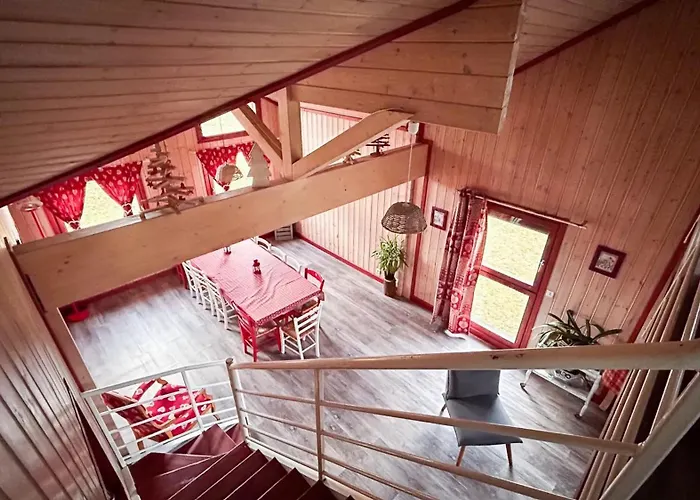 Familial A + Jardin Et Terrain De Bowling