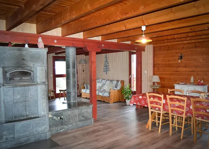 Familial A + Jardin Et Terrain De Bowling